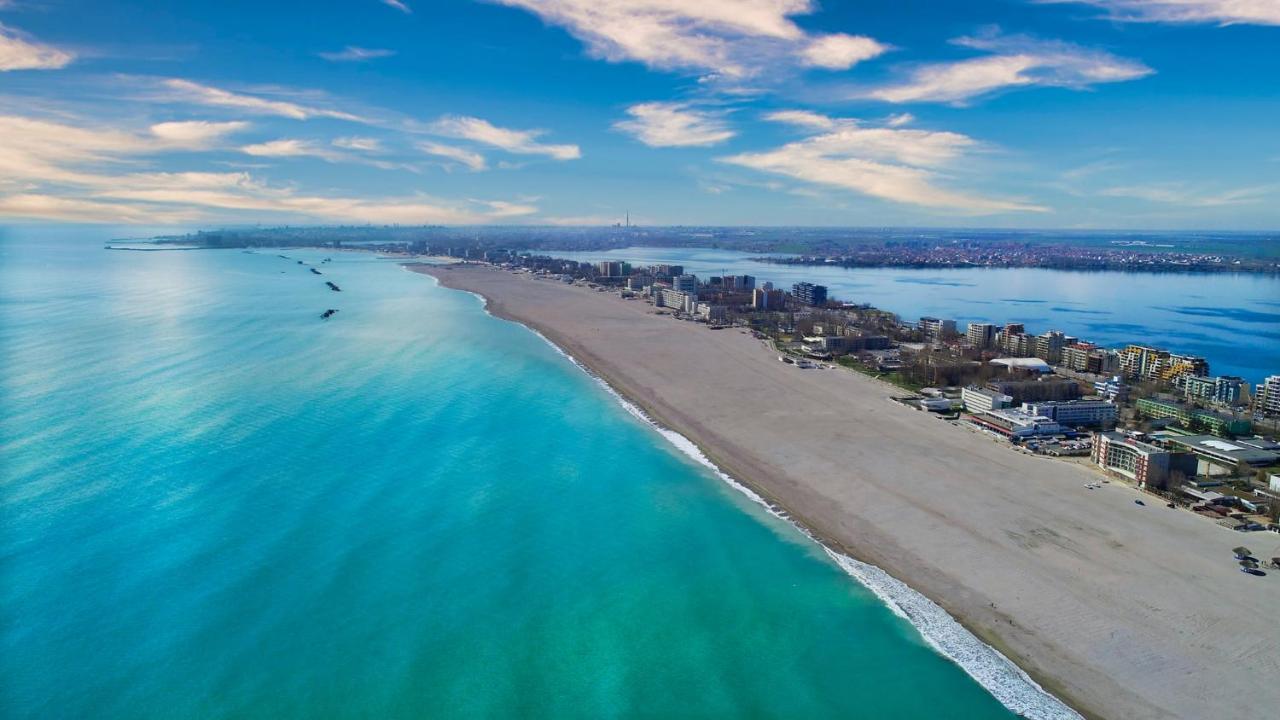 Thomas Luxury Apartment Năvodari Kültér fotó