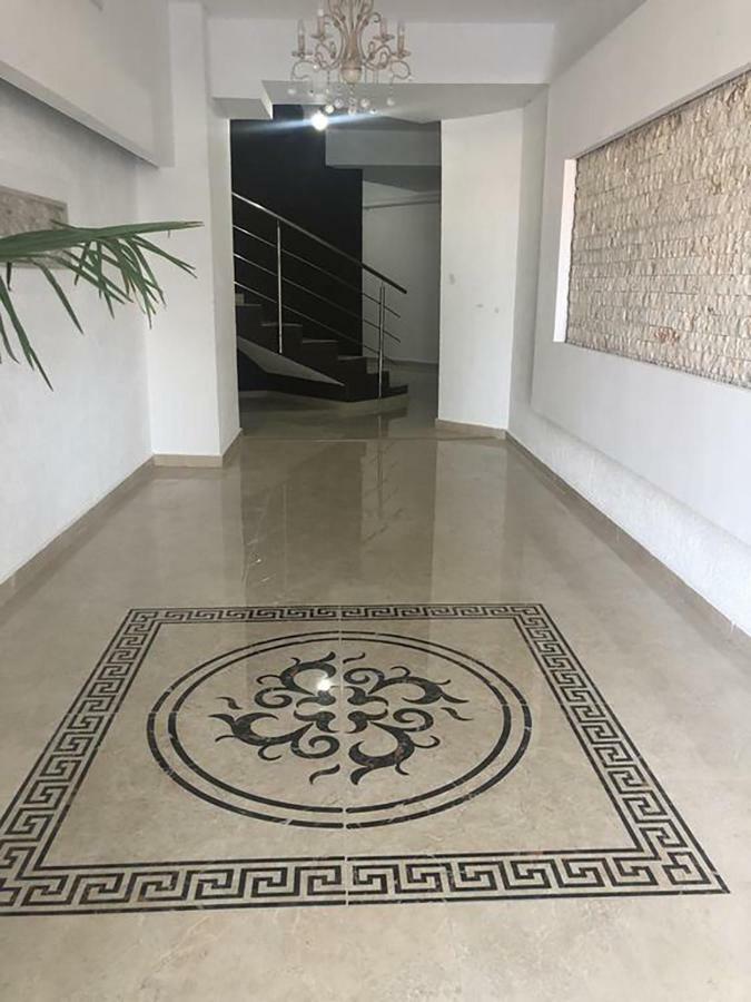 Thomas Luxury Apartment Năvodari Kültér fotó